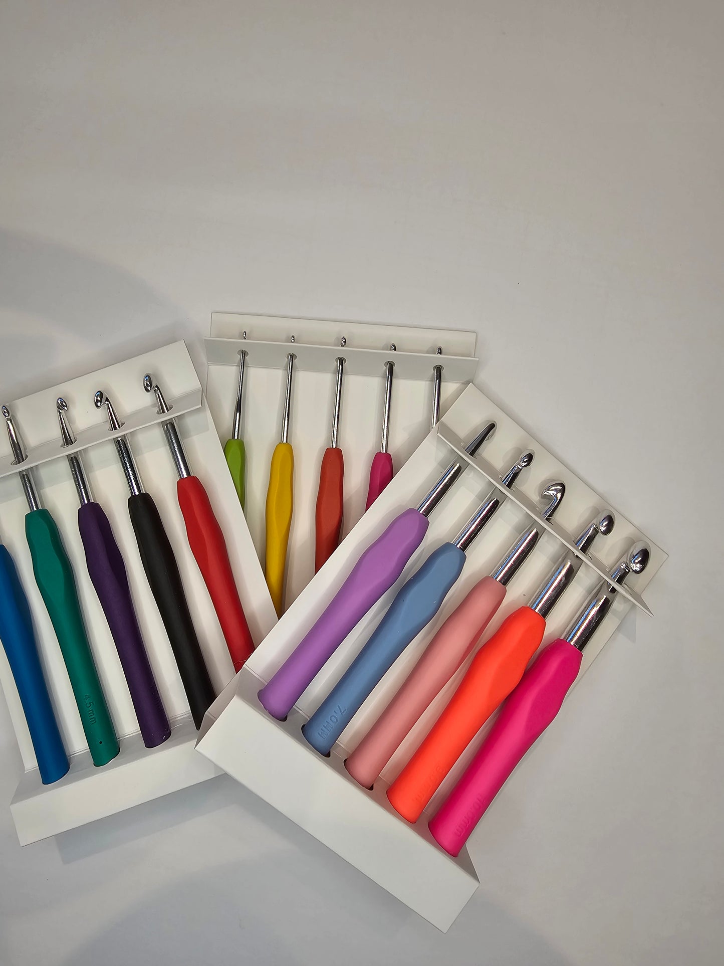 Expanded Bright Crochet Hook Set