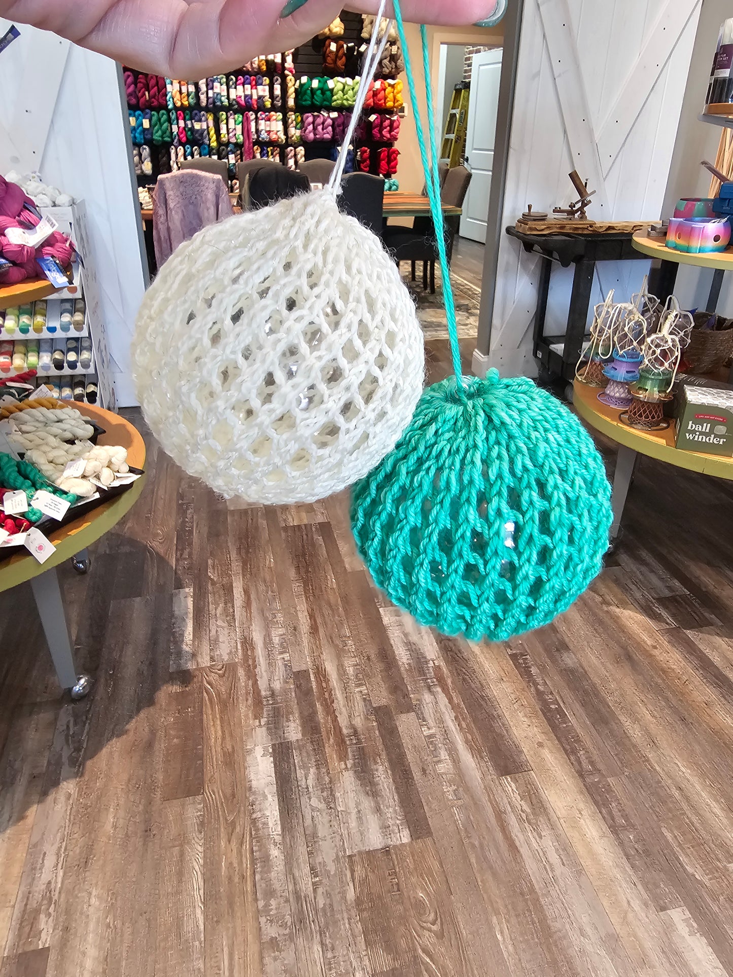Gift Giving Class (Knit)- July Ornaments