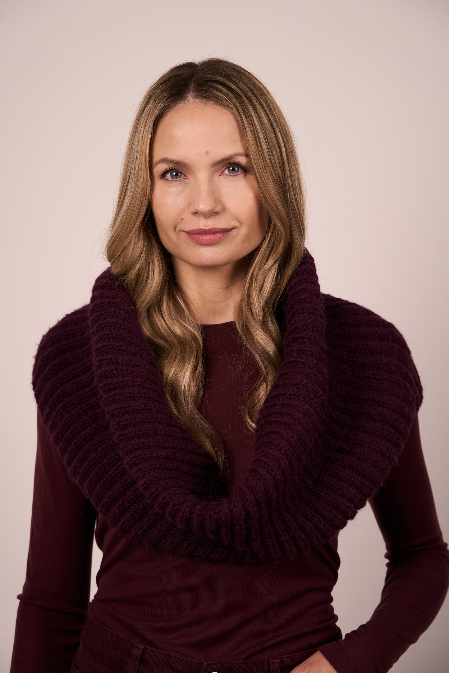 Cassia Cowel + Beanie Mode at Rowan Pattern